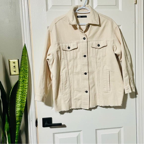 Zara Corduroy Oversize Light Cream Jacket. Size XS - Picture 2 of 11